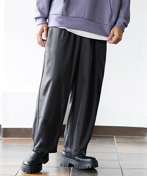 MinoriTY(マイノリティ)の「【MinoriTY】とろみ素材サテンワイドパンツ ワイドテーパードパンツ/スラックス 春服 冬服 メンズ(スラックス・メンズ・モカ/グレー/ブラック・L/M)」の4枚目の写真