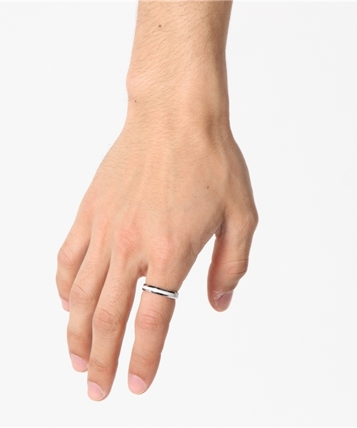 チャイハネ(チャイハネ)の「【チャイハネ】シンプルラインMEN'Sリング(リング・メンズ・ブラック/ホワイト・FREE)」の4枚目の写真