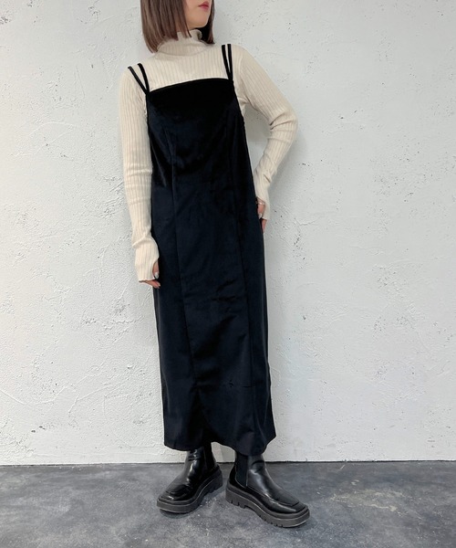 apres jour mignon(アプレジュールミニョン)の「ベロアナローキャミワンピース【ZOZOTOWN限定アイテム】(ワンピース・レディース・ブラック/ダークブラウン/グリーン系その他・MEDIUM/X-LARGE/SMALL)」の11枚目の写真