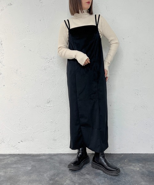 apres jour mignon(アプレジュールミニョン)の「ベロアナローキャミワンピース【ZOZOTOWN限定アイテム】(ワンピース・レディース・ブラック/ダークブラウン/グリーン系その他・MEDIUM/X-LARGE/SMALL)」の14枚目の写真