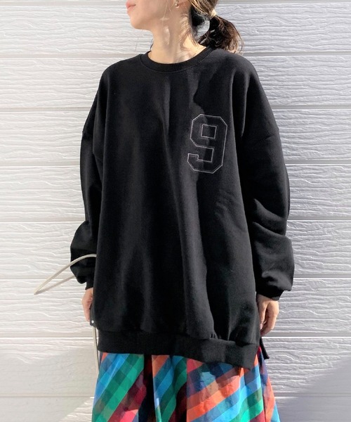 Q（キュー）の「No.9 刺繍スウェット（スウェット・レディース・ラベンダー/ベージュ/ブラック・MEDIUM）」の2枚目の写真