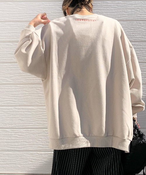 Q（キュー）の「No.9 刺繍スウェット（スウェット・レディース・ラベンダー/ベージュ/ブラック・MEDIUM）」の11枚目の写真