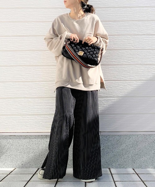 Q（キュー）の「No.9 刺繍スウェット（スウェット・レディース・ラベンダー/ベージュ/ブラック・MEDIUM）」の14枚目の写真