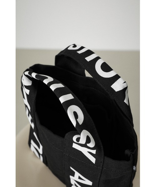 AZUL by moussy（アズールバイマウジー）の「AZUL LOGO CANVAS TOTE BAG/AZULロゴキャンバストートバッグ（トートバッグ・メンズ・ホワイト/ブラック/カーキ・FREE）」の19枚目の写真