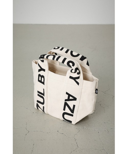 AZUL by moussy（アズールバイマウジー）の「AZUL LOGO CANVAS TOTE BAG/AZULロゴキャンバストートバッグ（トートバッグ・メンズ・ホワイト/ブラック/カーキ・FREE）」の4枚目の写真