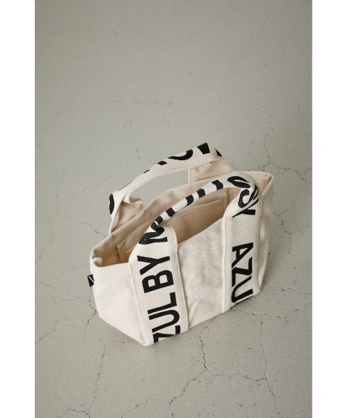 AZUL by moussy（アズールバイマウジー）の「AZUL LOGO CANVAS TOTE BAG/AZULロゴキャンバストートバッグ（トートバッグ・メンズ・ホワイト/ブラック/カーキ・FREE）」の6枚目の写真