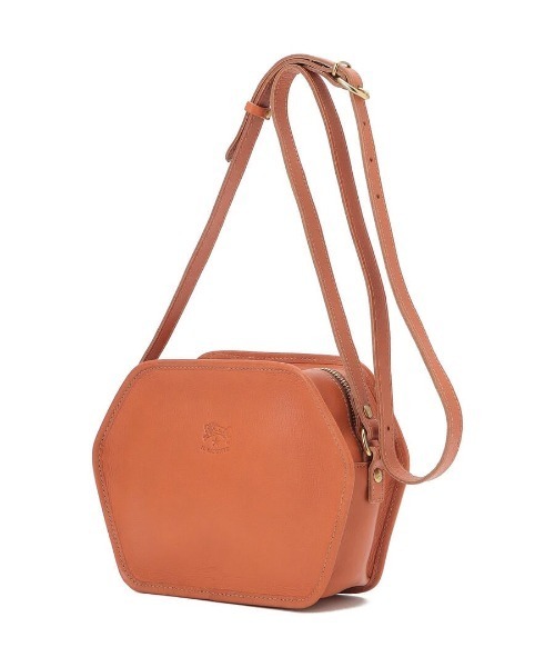 IL BISONTE(イルビゾンテ)の「IL BISONTE / ORIGINAL LEATHER / クロスボディバッグ(ショルダーバッグ・レディース・レッド/グリーン/ブラック/ナチュラル/ライトブラウン/グレー/ダークブラウン・FREE)」の15枚目の写真