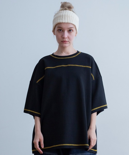Universal Style Wear(ユニバーサルスタイルウェア)の「Universal Style Wear プレーン フットボール Tee(Tシャツ/カットソー・メンズ・ブラック/ホワイト/杢グレー/オートミール・LARGE/MEDIUM/X-LARGE)」の3枚目の写真