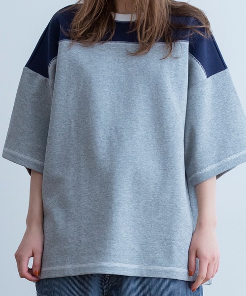 Universal Style Wear(ユニバーサルスタイルウェア)の「Universal Style Wear プレーン フットボール Tee(Tシャツ/カットソー・メンズ・ブラック/ホワイト/杢グレー/オートミール・LARGE/MEDIUM/X-LARGE)」の6枚目の写真