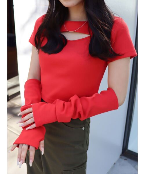 EVRIS（エヴリス）の「アームウォーマーショートトップス（Tシャツ/カットソー・レディース・レッド/ホワイト/ブラック・FREE）」の5枚目の写真