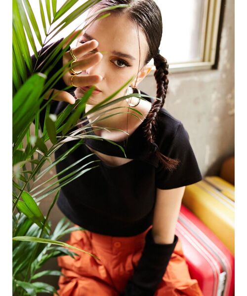 EVRIS（エヴリス）の「アームウォーマーショートトップス（Tシャツ/カットソー・レディース・レッド/ホワイト/ブラック・FREE）」の20枚目の写真