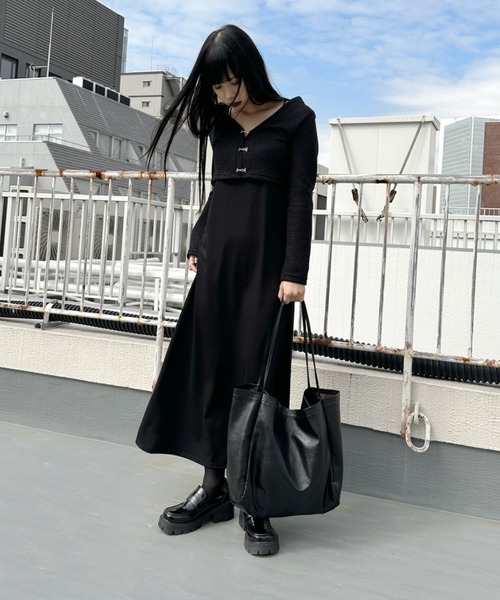 LVEU.（ラブユ.）の「【LVEU.】スクエアビッグトートバッグ / バッグ 鞄 BAG トート スクエア A4 通勤 通学 合皮 ブラック ZOZOTOWN限定（トートバッグ・レディース・ブラック・FREE）」の10枚目の写真