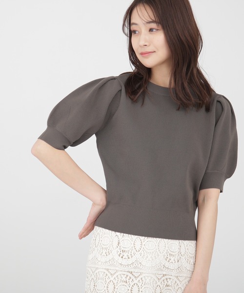 N.（N. Natural Beauty Basic）（エヌエヌナチュラルビューティーベーシック）の「◆タックスリーブスポンディッシュニット（ニット/セーター・レディース・オフホワイト/ブラック/モカ/レモンイエロー/ピンク・MEDIUM）」の4枚目の写真