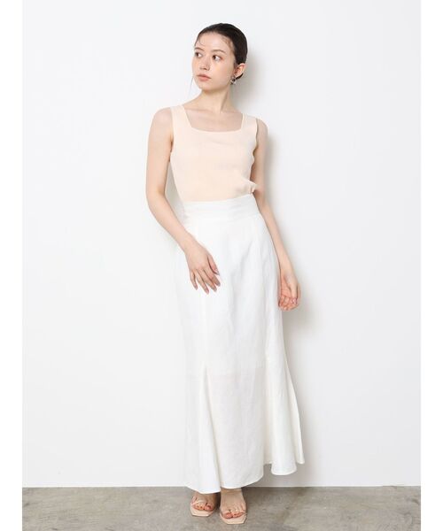 LAGUNAMOON（ラグナムーン）の「スクエアニットタンクトップ（ニット/セーター・レディース・アイボリー/ブルー/ブラック・FREE）」の6枚目の写真