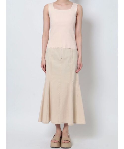 LAGUNAMOON（ラグナムーン）の「スクエアニットタンクトップ（ニット/セーター・レディース・アイボリー/ブルー/ブラック・FREE）」の15枚目の写真