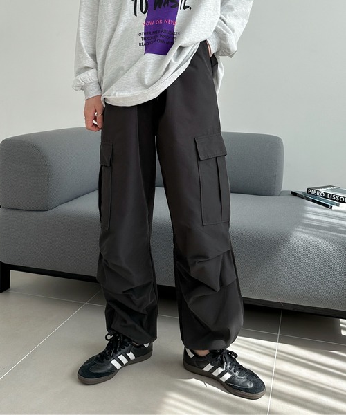 リミフゥ　ヨウジヤマモト　フライトパンツ　パラシュートパンツ　カーゴパンツ STAFF STYLING｜THE SHOP YOHJI YAMAMOTO