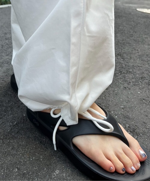 feepur（フェピュール）の「ドロストカーゴパラシュートパンツ（カーゴパンツ・レディース・ピンク/ブラック/オフホワイト・SMALL/MEDIUM）」の19枚目の写真