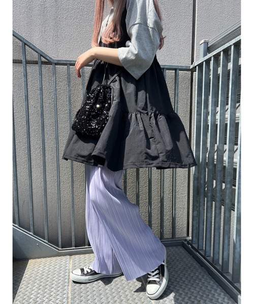 WC（ダブル シー）の「ボリュームキャミミニワンピース（ワンピース・レディース・ブラック/ホワイト・FREE）」の7枚目の写真