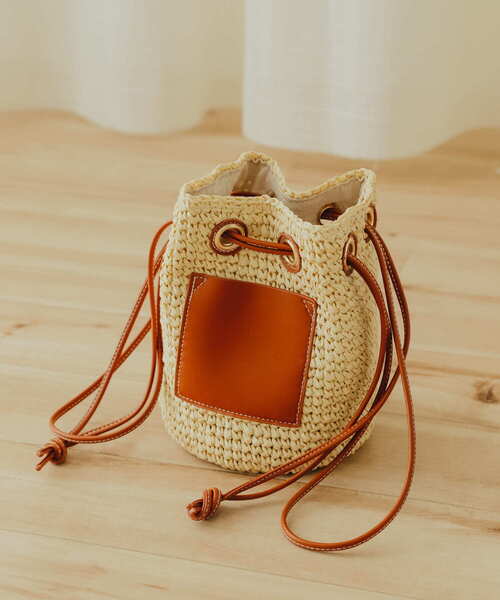 SENSE OF PLACE by URBAN RESEARCH（センスオブプレイスバイアーバンリサーチ）の「ペーパーショルダーバッグ（ショルダーバッグ・レディース・ブラック/ベージュ・ONE）」の5枚目の写真