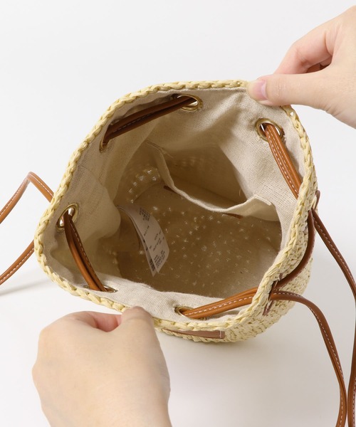 SENSE OF PLACE by URBAN RESEARCH（センスオブプレイスバイアーバンリサーチ）の「ペーパーショルダーバッグ（ショルダーバッグ・レディース・ブラック/ベージュ・ONE）」の16枚目の写真