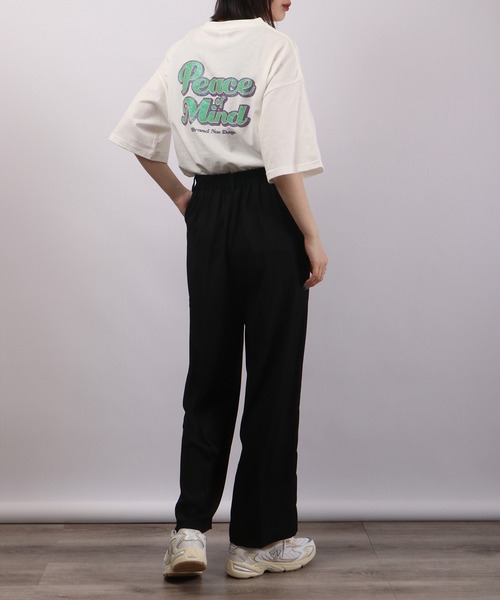 spiritoso（スピリトーゾ）の「spiritoso Peace Mind ロゴプリント 半袖Tシャツ（Tシャツ/カットソー・レディース・ホワイト/スミクロ/レモンイエロー/サックスブルー・F）」の10枚目の写真