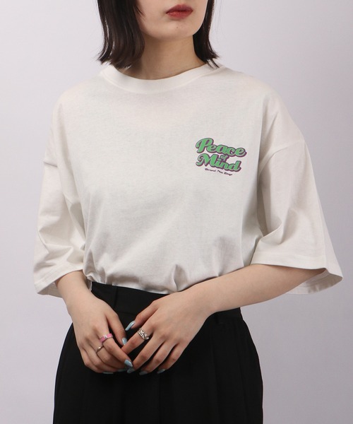 spiritoso（スピリトーゾ）の「spiritoso Peace Mind ロゴプリント 半袖Tシャツ（Tシャツ/カットソー・レディース・ホワイト/スミクロ/レモンイエロー/サックスブルー・F）」の7枚目の写真