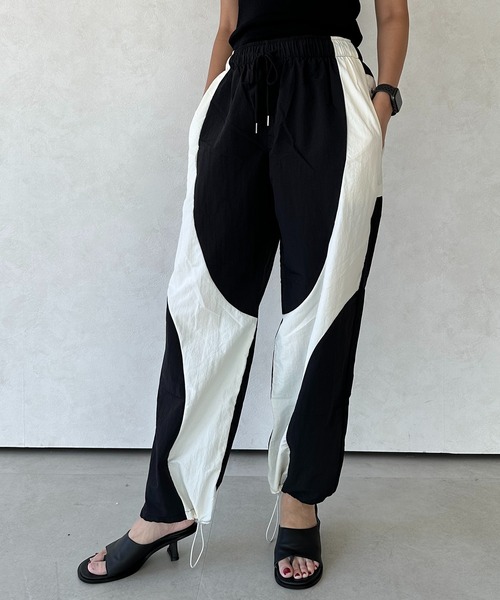casane（カサネ）の「2wayバイカラーパンツ（その他パンツ・レディース・ブルー/ブラック・FREE）」の9枚目の写真