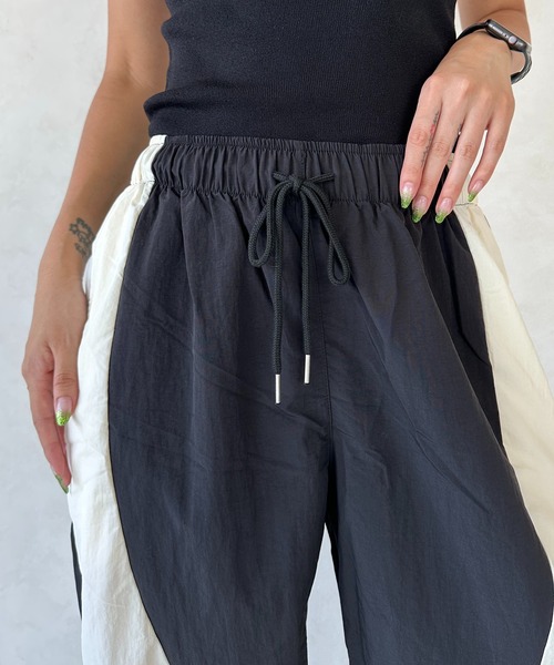 casane（カサネ）の「2wayバイカラーパンツ（その他パンツ・レディース・ブルー/ブラック・FREE）」の15枚目の写真