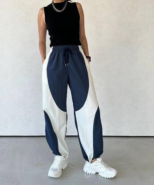 casane（カサネ）の「2wayバイカラーパンツ（その他パンツ・レディース・ブルー/ブラック・FREE）」の12枚目の写真