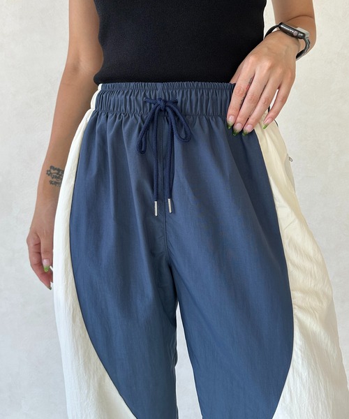 casane（カサネ）の「2wayバイカラーパンツ（その他パンツ・レディース・ブルー/ブラック・FREE）」の10枚目の写真