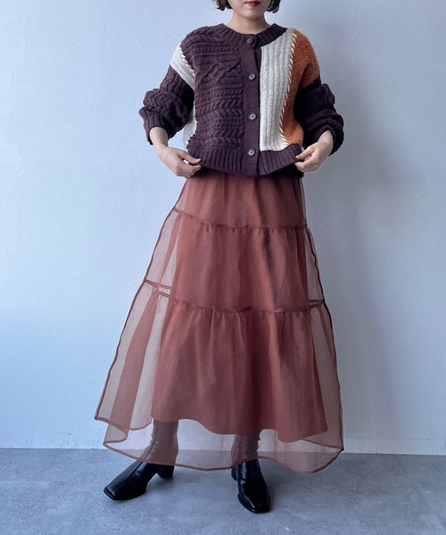 LOWRYS FARM(ローリーズファーム)の「パッチワーククラフトカーディガンLS 977413(カーディガン/ボレロ・レディース・ブラウン/アイボリー/ブラック・FREE)」の10枚目の写真