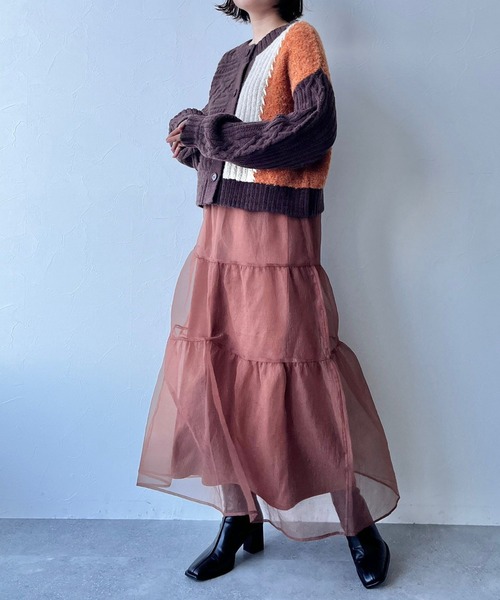 LOWRYS FARM(ローリーズファーム)の「パッチワーククラフトカーディガンLS 977413(カーディガン/ボレロ・レディース・ブラウン/アイボリー/ブラック・FREE)」の11枚目の写真