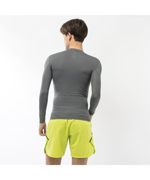 Reebok(リーボック)の「ロングスリーブ Tシャツ / COMP LONG SLEEVE TEE(Tシャツ/カットソー・メンズ・ブラック/グレー・SMALL/LARGE/MEDIUM/XX-LARGE/X-LARGE/X-SMALL)」の10枚目の写真