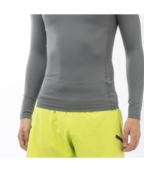 Reebok(リーボック)の「ロングスリーブ Tシャツ / COMP LONG SLEEVE TEE(Tシャツ/カットソー・メンズ・ブラック/グレー・SMALL/LARGE/MEDIUM/XX-LARGE/X-LARGE/X-SMALL)」の12枚目の写真