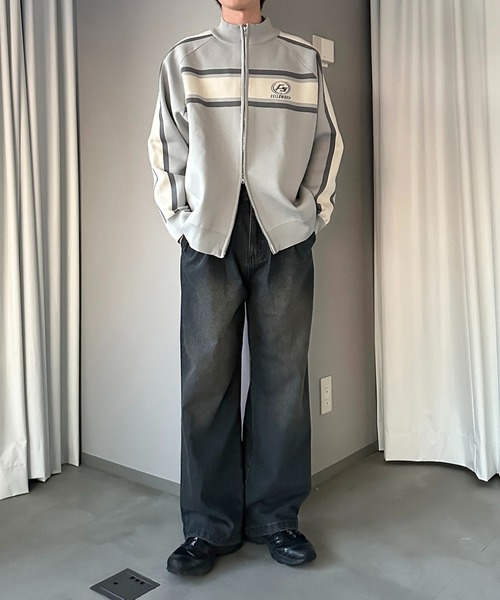 apres jour mignon(アプレジュールミニョン)の「ウォッシュ加工タックデニム(デニムパンツ・レディース・インディゴブルー/ブルー/ブラック/ライトブルー/ブラック系その他/ダークブルー/ブラウン系その他/ブルー系その他・MEDIUM/X-LARGE/LARGE/SMALL)」の19枚目の写真