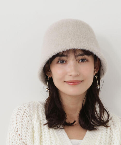 NATURAL BEAUTY BASIC（ナチュラルビューティーベーシック）の「【sweet11月号掲載】シャギーベルハット（ハット・レディース・ブラック/グレー・FREE）」の17枚目の写真