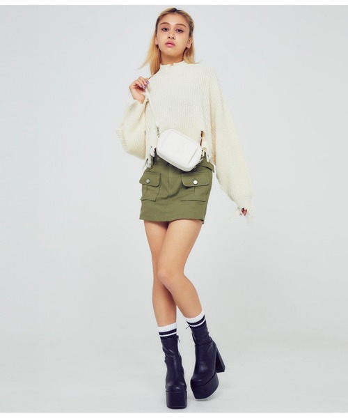 ANAP（アナップ）の「エンボスロゴスクエアバッグ（ショルダーバッグ・レディース・アイボリー/ブラック・FREE）」の16枚目の写真