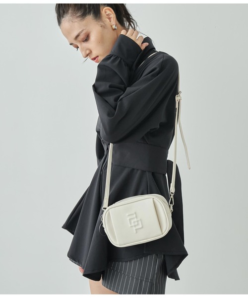 ANAP（アナップ）の「エンボスロゴスクエアバッグ（ショルダーバッグ・レディース・アイボリー/ブラック・FREE）」の15枚目の写真