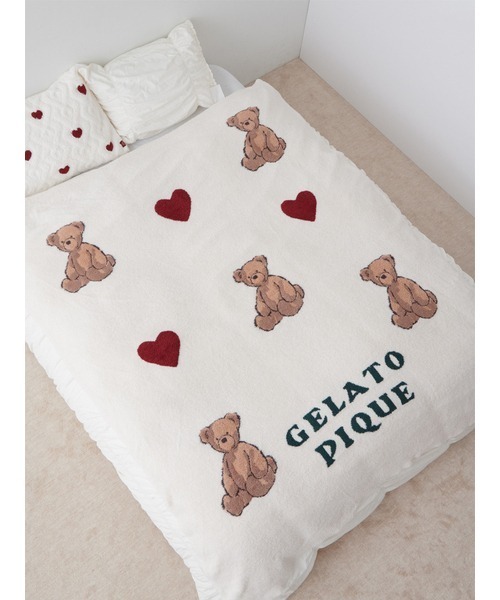 gelato pique Sleep（ジェラートピケスリープ）の「【Sleep】【HOLIDAY】ベアジャガードマルチカバー（寝具・レディース・オフホワイト/レッド・FREE）」の7枚目の写真