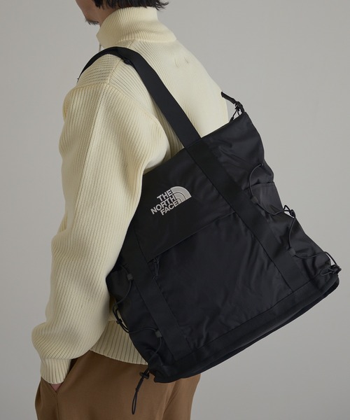 THE NORTH FACE（ザノースフェイス）の「【THE NORTH FACE】BOREALIS TOTE ボレアリストートバッグ（トートバッグ・メンズ・ホワイト/ブラック/チャコールグレー/クリーム・FREE）」の9枚目の写真