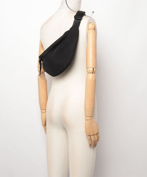 MAISON BREEZE（メゾンブリーズ）の「【MAISON BREEZE】ベーシックショルダーバッグ ボディバッグ KNF049（ボディバッグ/ウエストポーチ・レディース・アイボリー/グレー/ブラック・FREE）」の18枚目の写真