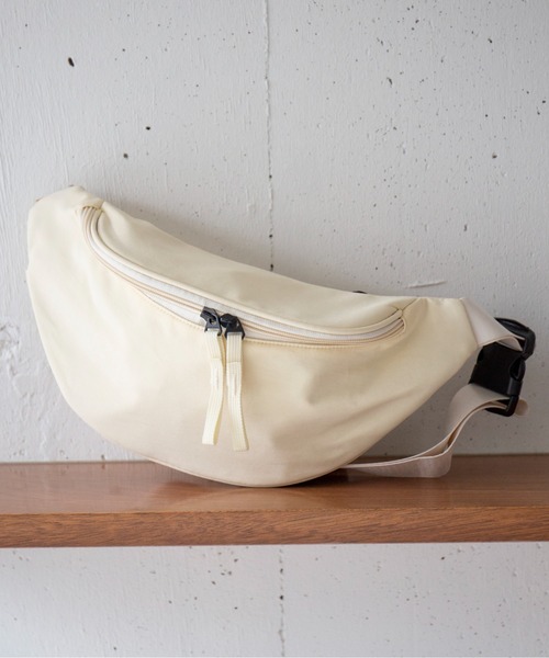 MAISON BREEZE（メゾンブリーズ）の「【MAISON BREEZE】ベーシックショルダーバッグ ボディバッグ KNF049（ボディバッグ/ウエストポーチ・レディース・アイボリー/グレー/ブラック・FREE）」の11枚目の写真