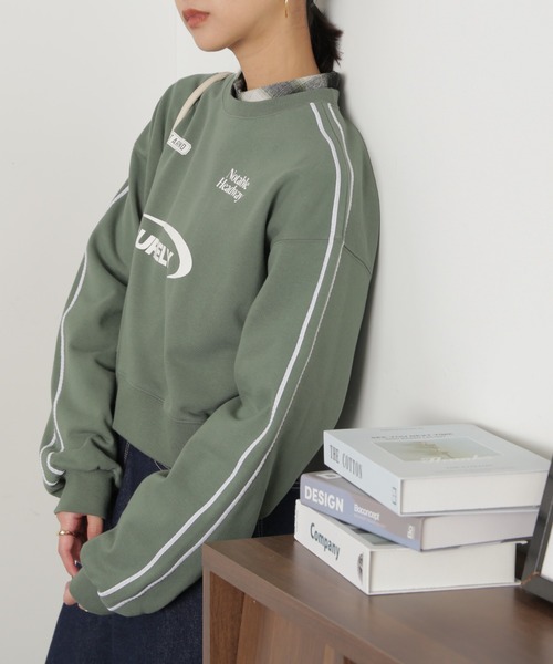 FREE'S MART（フリーズマート）の「ライン入りロゴプリントスウェット（スウェット・レディース・オフホワイト/ネイビー/グリーン・FREE）」の5枚目の写真