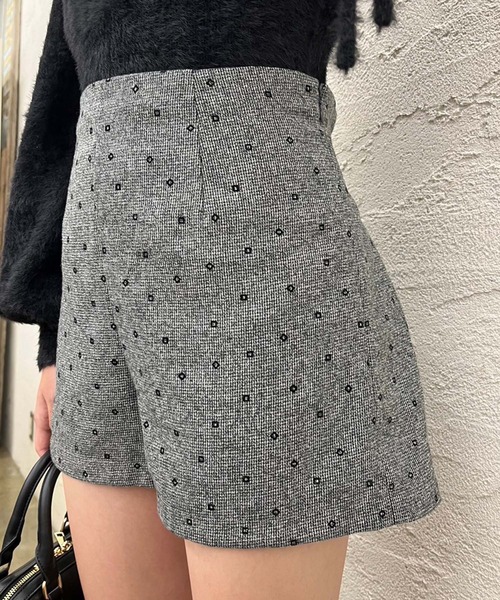 one after another NICE CLAUP（ワンアフターアナザーナイスクラップ）の「アソートバックレースアップショートパンツ（その他パンツ・レディース・ブラック/グレー系その他/オフホワイト・FREE）」の11枚目の写真