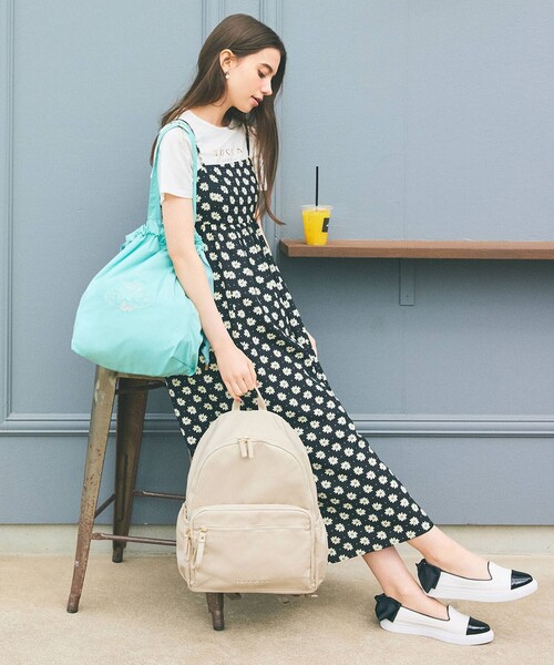 TOCCA(トッカ)の「BACK RIBBON SLIPON スニーカー(スニーカー・レディース・ブラック系/ブラック系5/ホワイト系・35/36/37/38/39)」の5枚目の写真