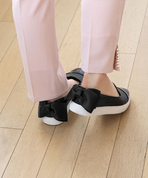TOCCA(トッカ)の「BACK RIBBON SLIPON スニーカー(スニーカー・レディース・ブラック系/ブラック系5/ホワイト系・35/36/37/38/39)」の7枚目の写真