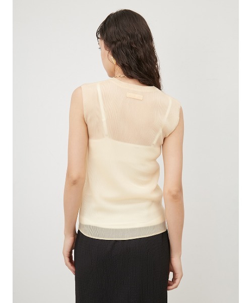 Mila Owen（ミラオーウェン）の「アンサンブルノースリシアーリブニットプルオーバー（Tシャツ/カットソー・レディース・イエロー/ベージュ/ピンク/チャコールグレー・0/1）」の6枚目の写真