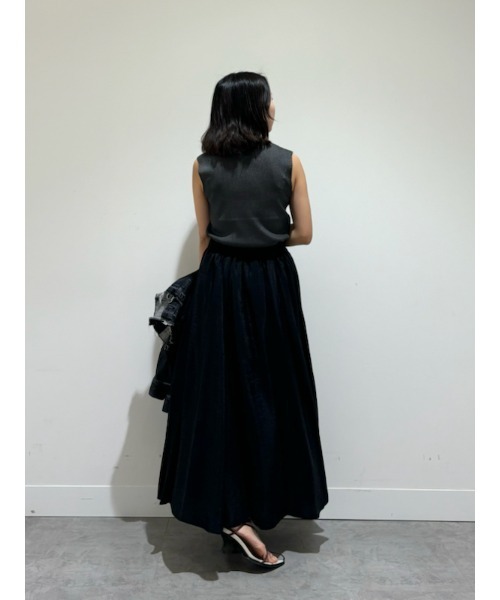 Mila Owen（ミラオーウェン）の「アンサンブルノースリシアーリブニットプルオーバー（Tシャツ/カットソー・レディース・イエロー/ベージュ/ピンク/チャコールグレー・0/1）」の21枚目の写真