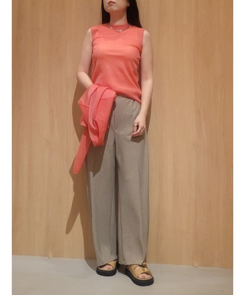 Mila Owen（ミラオーウェン）の「アンサンブルノースリシアーリブニットプルオーバー（Tシャツ/カットソー・レディース・イエロー/ベージュ/ピンク/チャコールグレー・0/1）」の17枚目の写真