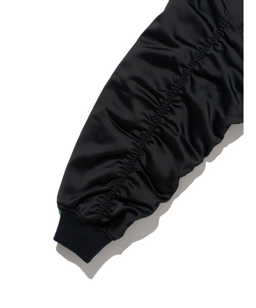 Levi's（リーバイス）の「Levi's/リーバイス ANDY テックジャケット ブラック CAVIAR（MA-1・レディース・ブラック・M/XS/S）」の3枚目の写真